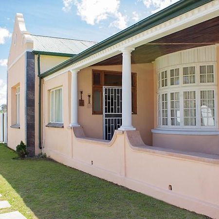 Ebenezer Guesthouse コールズバーグ エクステリア 写真