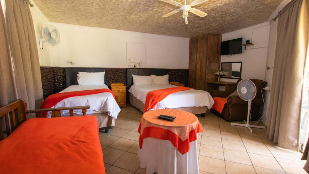 Ebenezer Guesthouse コールズバーグ エクステリア 写真